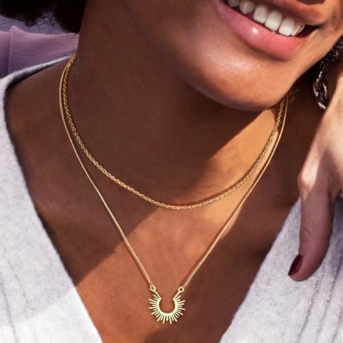Collier Or Femme Plaqué 14K Pendentif Soleil Résistant à l'Eau Cadeau Femmes Filles