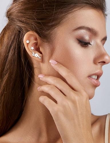 Adramata oreille piercing 16G Tragus Conque Cartilage pour Femme - Boucles d'Oreilles Papillon Fleur Helix(paquet de 9)