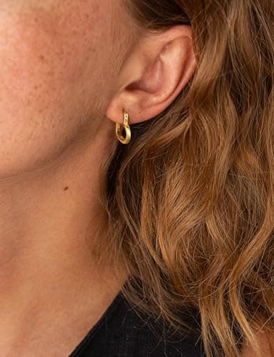 Adramata Boucles d'Oreilles Femme Argent 925 Or Plaquées Créoles Coeurs Recycled Standard 100
Adramata Boucles d'Oreille