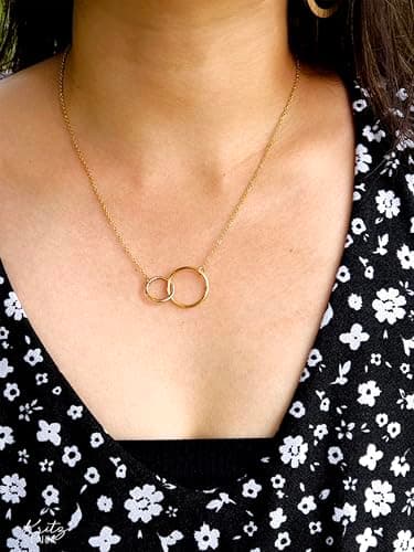 Titre SEO optimisé : Anneaux Entrelacés Plaqué Or ou Argent - Pendentif Deux Cercles Amour Amitié Bijoux Mode Femme Cade