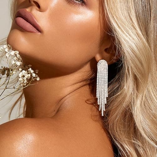 Adramata Boucles d'Oreilles Femme Brillant Boucles d'Oreilles Pendantes Longue Strass Hypoallergénique
Adramata Boucles