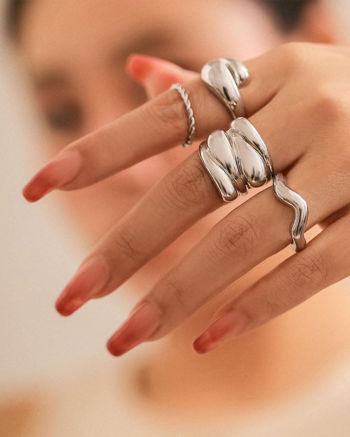 BPTRKOM Épaisses Bagues Délicates en Argent Empilables - Fille, Bijoux Vintage Épaisses Plaquées pour Femmes, 4 Pièces B